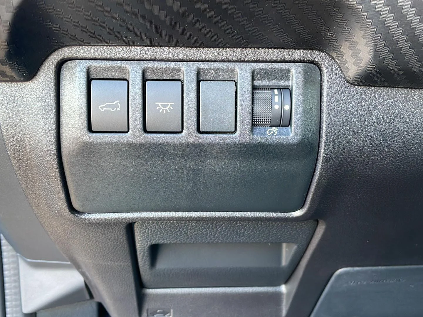 New 2026 Magnetite Gray Metallic Subaru Premium image 18