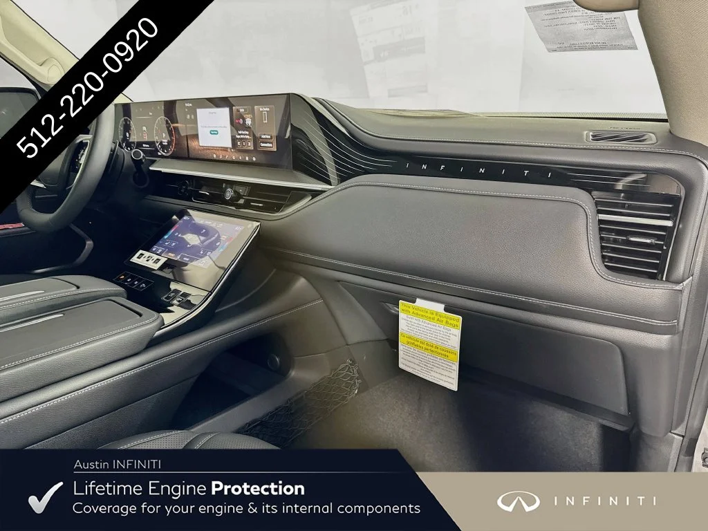 New 2027 Silver INFINITI LUXE image 39
