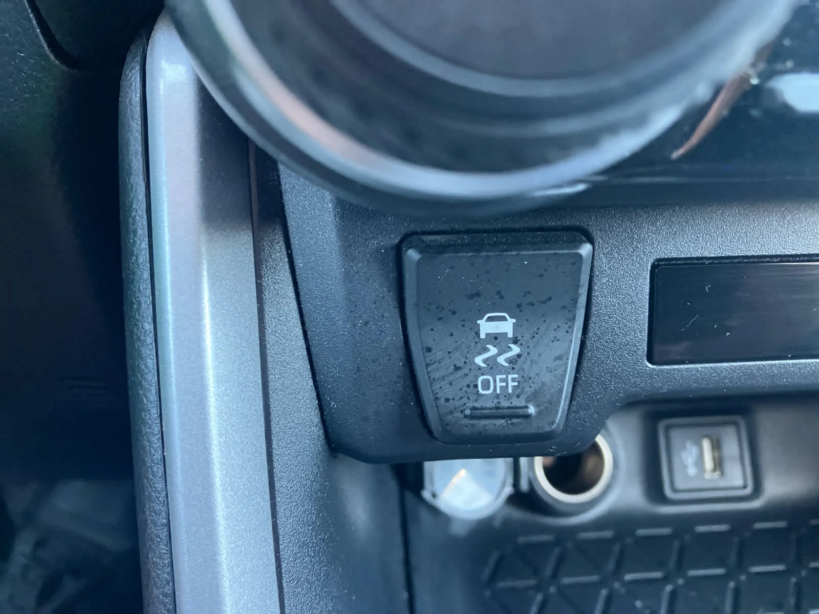 Certified Used 2025 Ice Cap Toyota LE image 24
