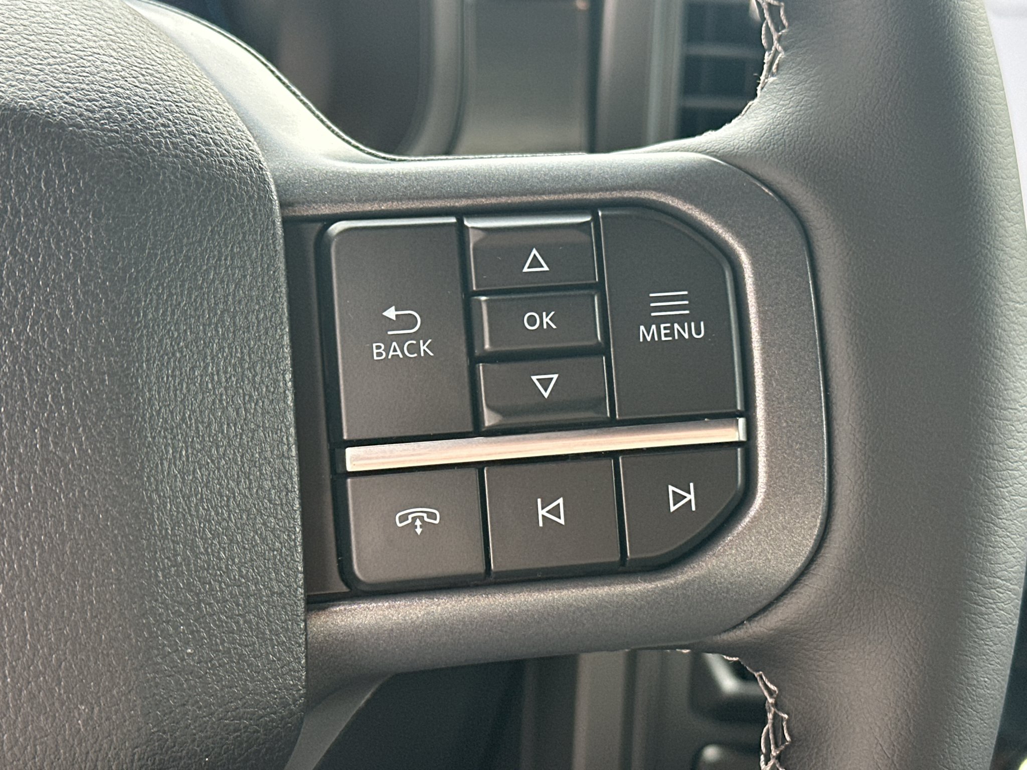 New 2026 Avalanche Ford Lariat® image 21