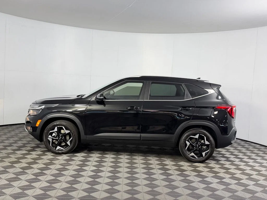 Certified Used 2025 Black Kia EX image 9