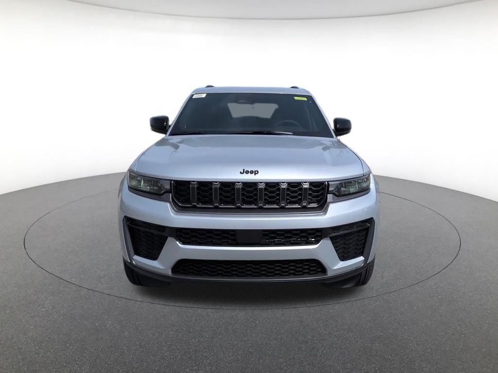 New 2026 Silver Jeep Altitude image 14