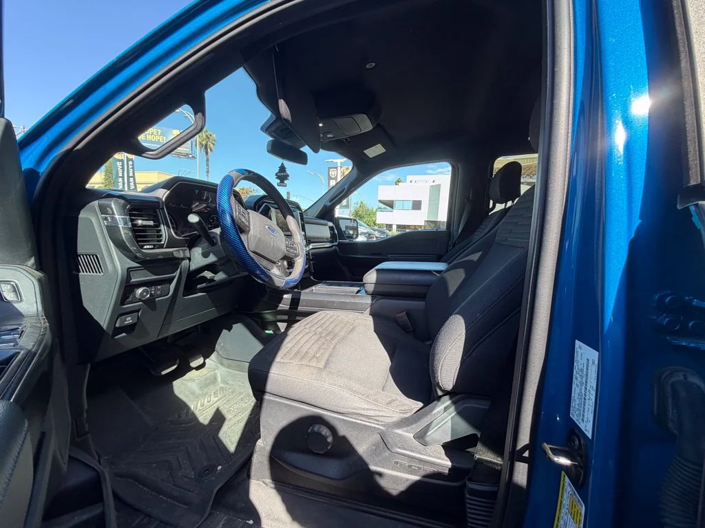 Certified Used 2021 Velocity Blue Metallic Ford XL image 3