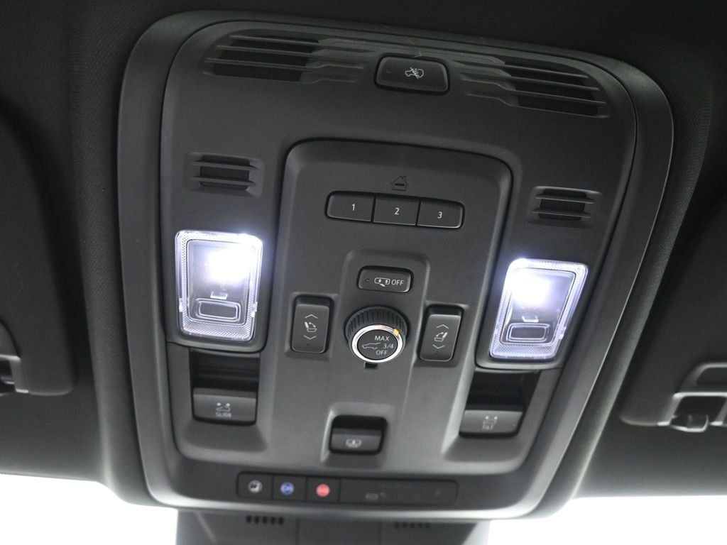 2024 Cadillac Escalade ESV Premium Luxury - Photo 24