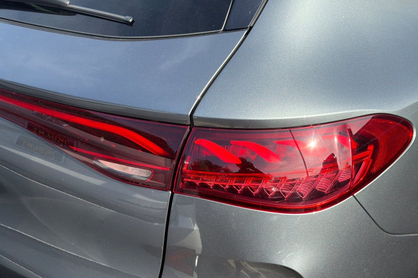 Used 2023 Gray Mercedes-Benz 350+ SUV image 13