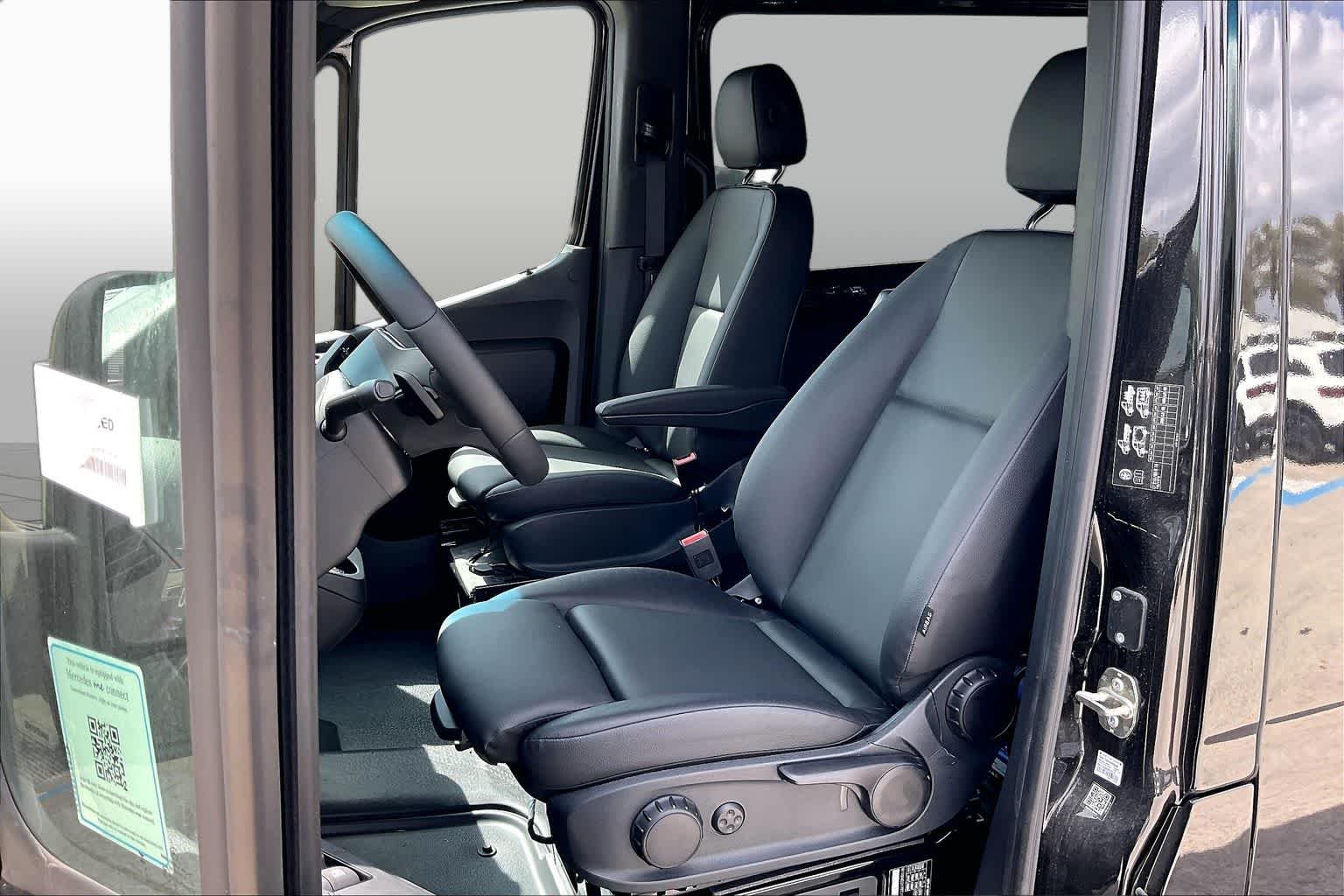 2024 Mercedes-Benz Sprinter Cargo Van Base - Photo 9