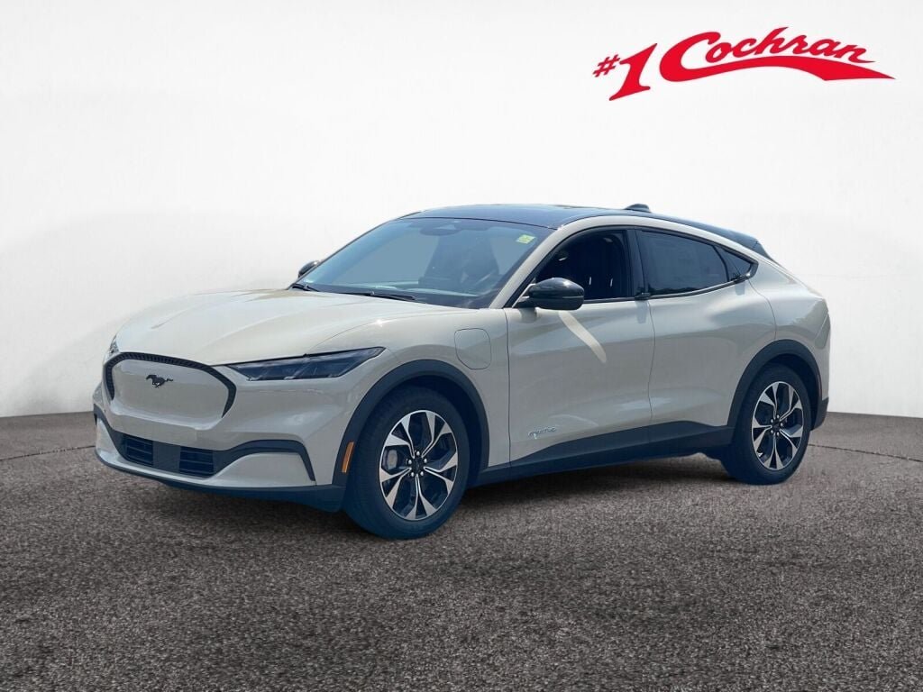New 2026 Desert Sand Ford Select image 3
