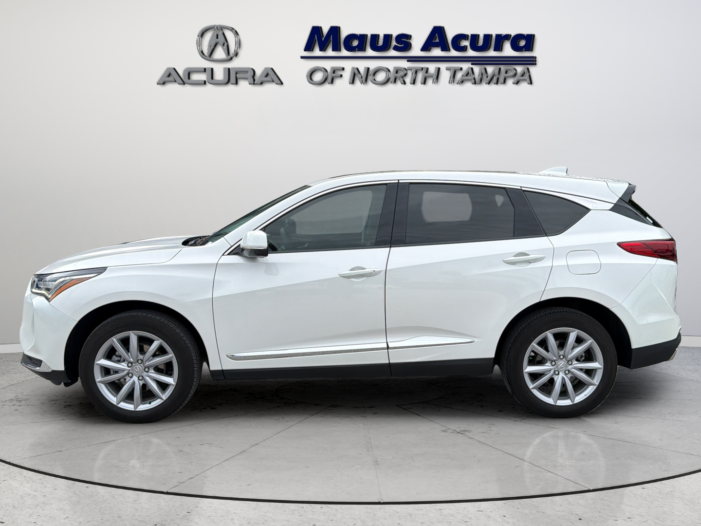Used 2024 Platinum White Pearl Acura Base image 6