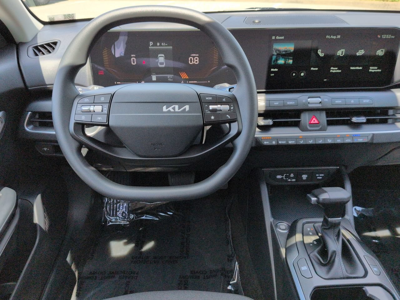 New 2026 Snow White Pearl Kia LX image 17