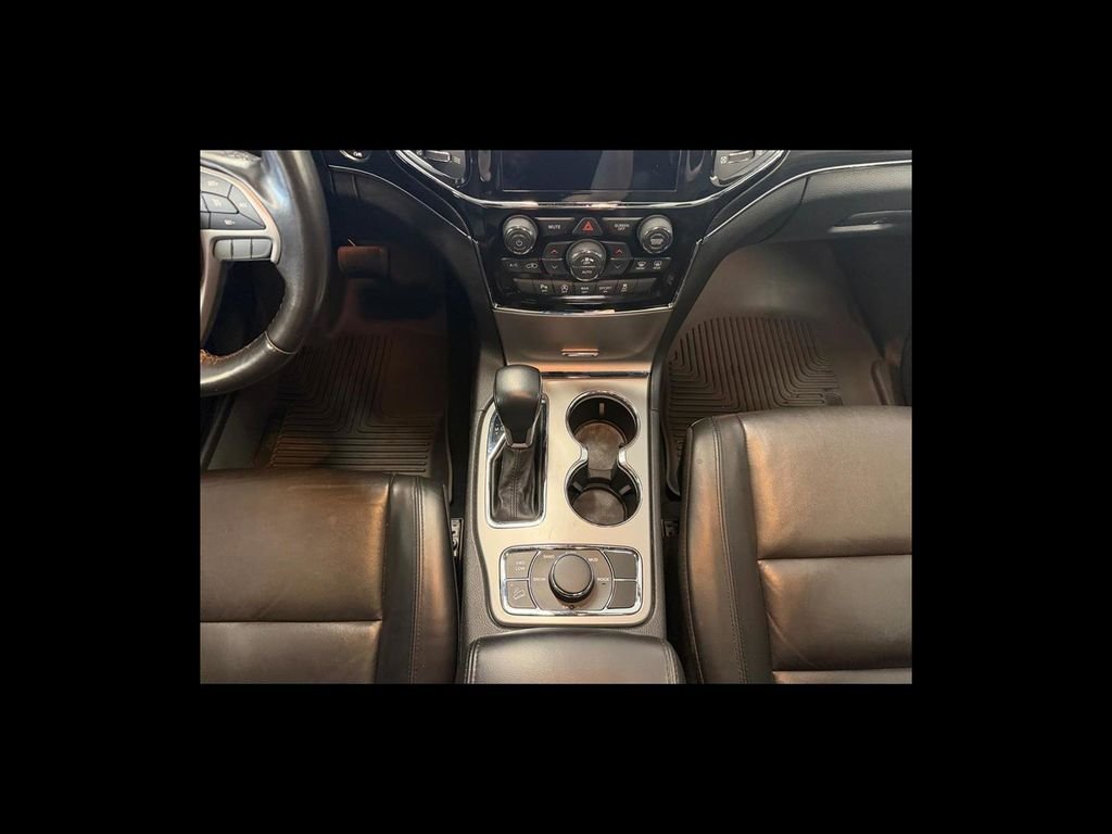 Used 2021 Red Jeep Limited image 16