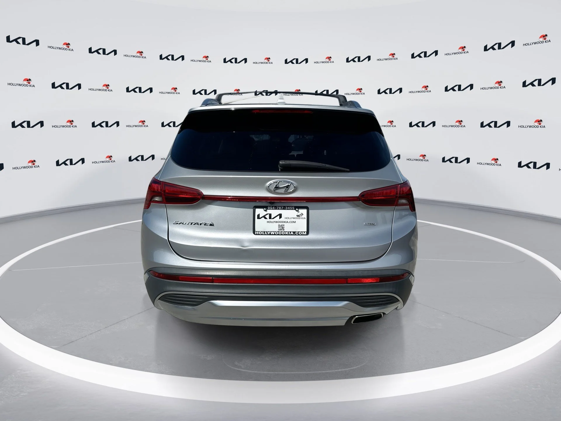 Used 2022 Shimmering Silver Hyundai SEL image 7