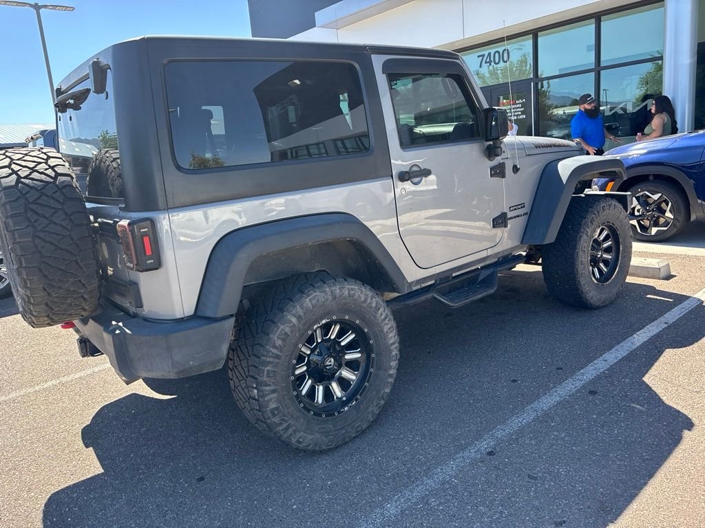 Used 2014 Gray Jeep Sport image 22