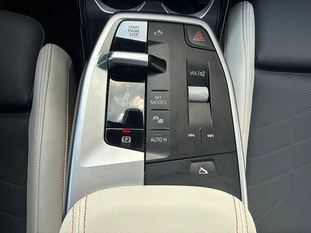 Used 2025 Brooklyn Grey Metallic BMW xDrive28i image 19