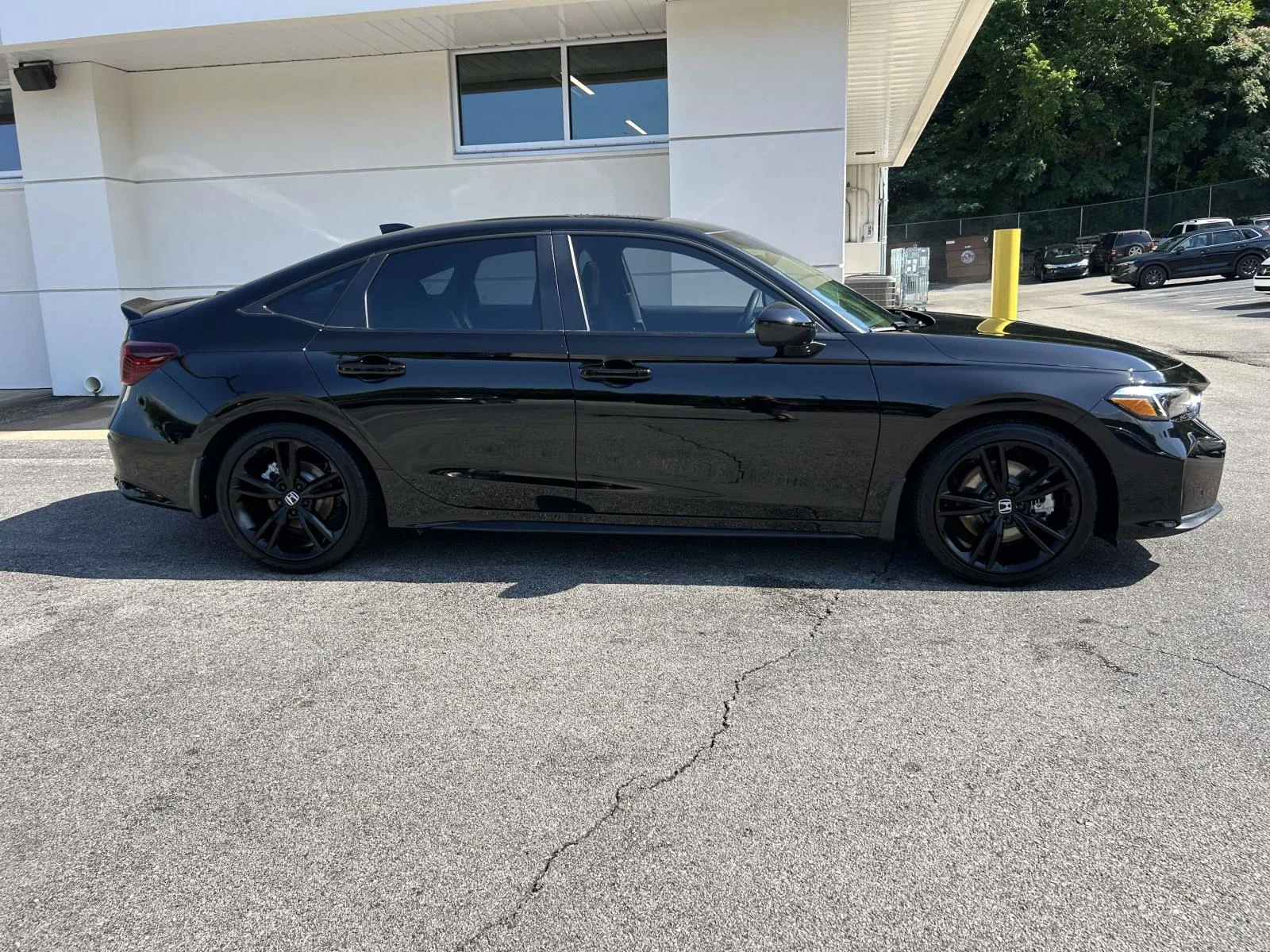 Used 2025 Black Honda Manual image 2