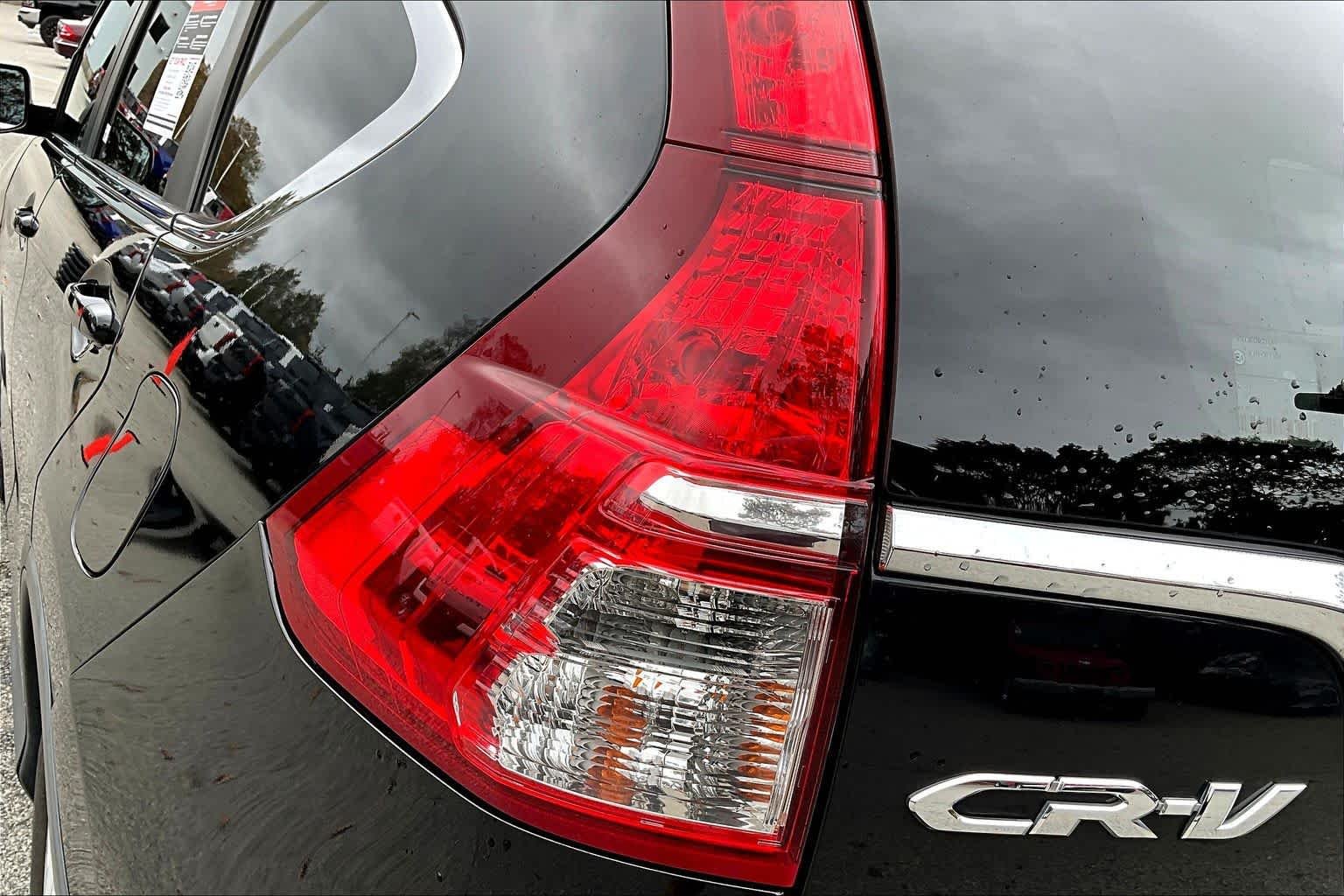 Used 2015 Modern Steel Metallic Honda EX-L image 28