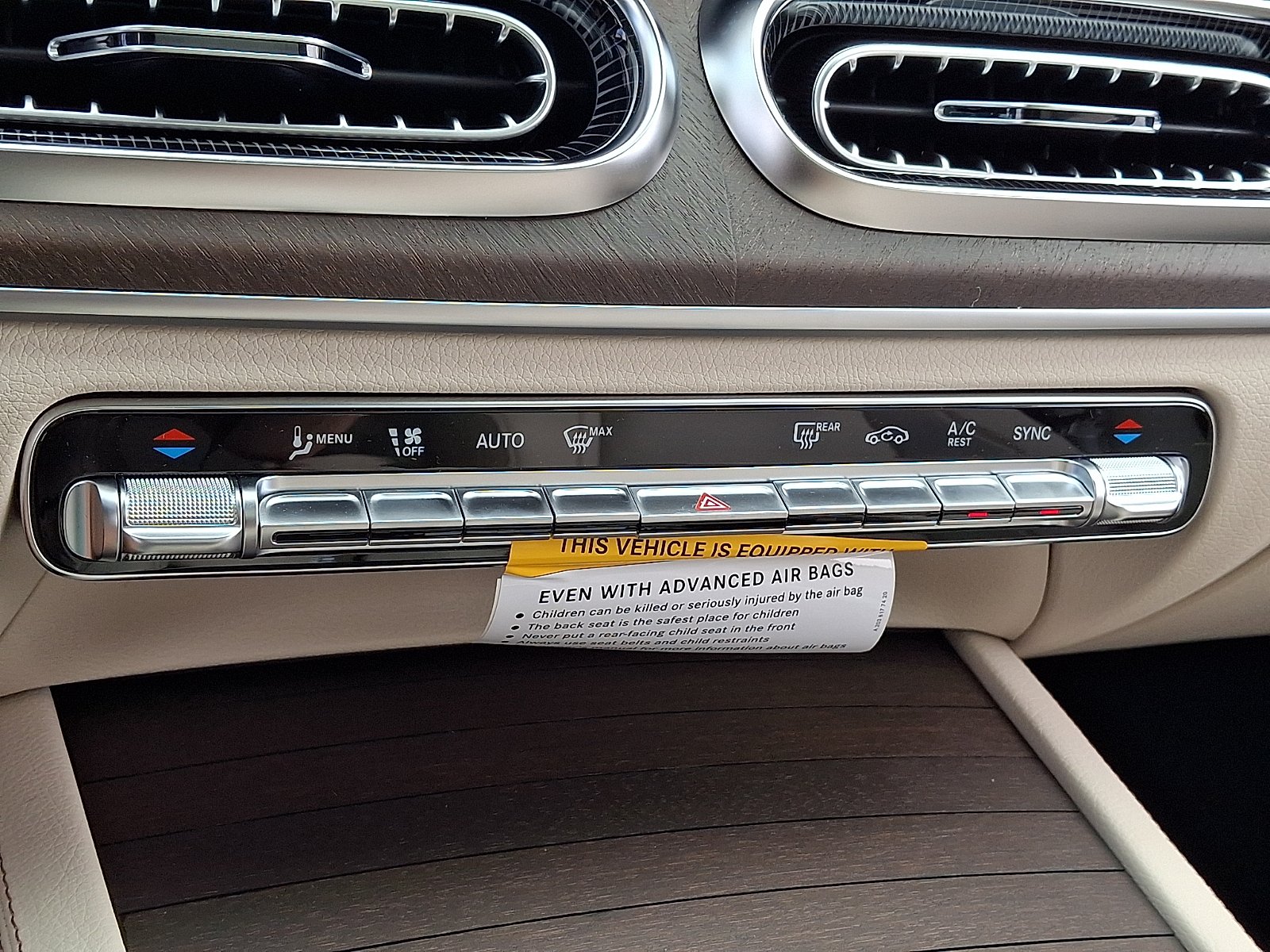 New 2027 Polar White Mercedes-Benz GLS 450 image 14