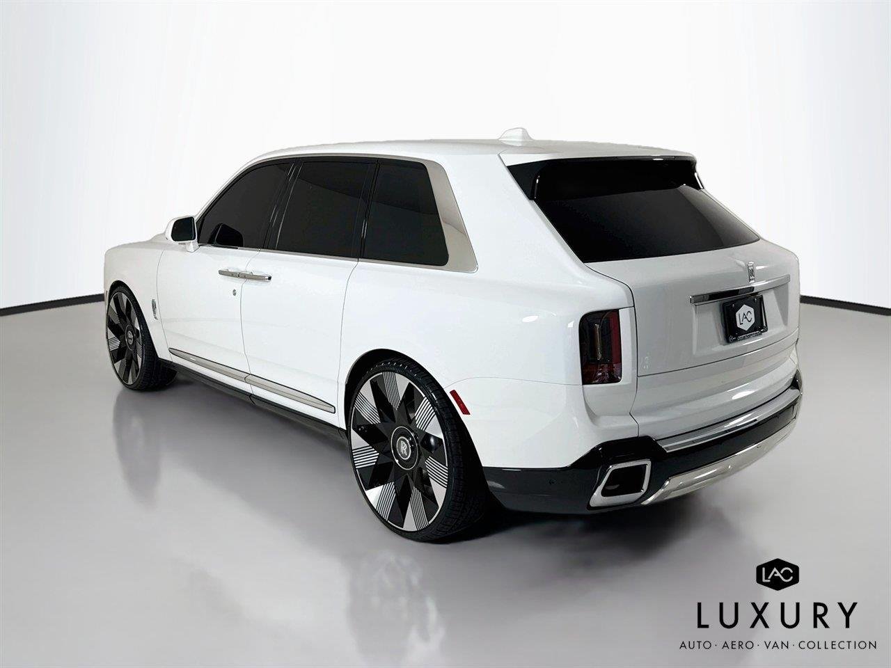 Used 2025 English White Rolls-Royce 26