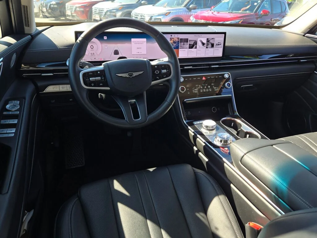 Used 2025 Gray Genesis 2.5T image 20