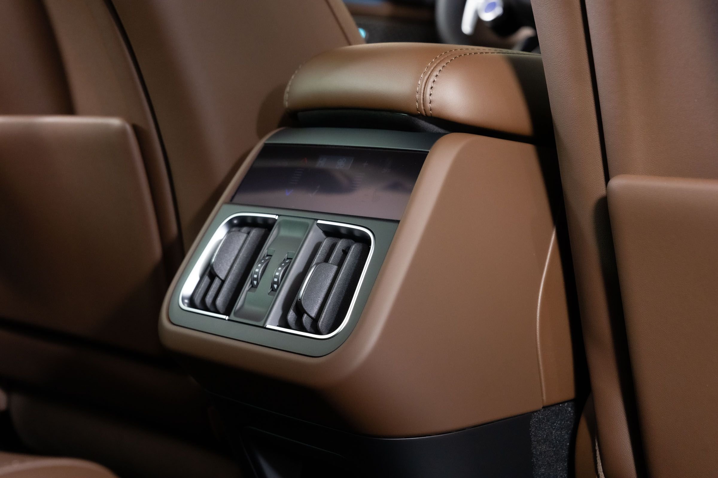 2026 Maserati Grecale Modena V6 - Photo 33