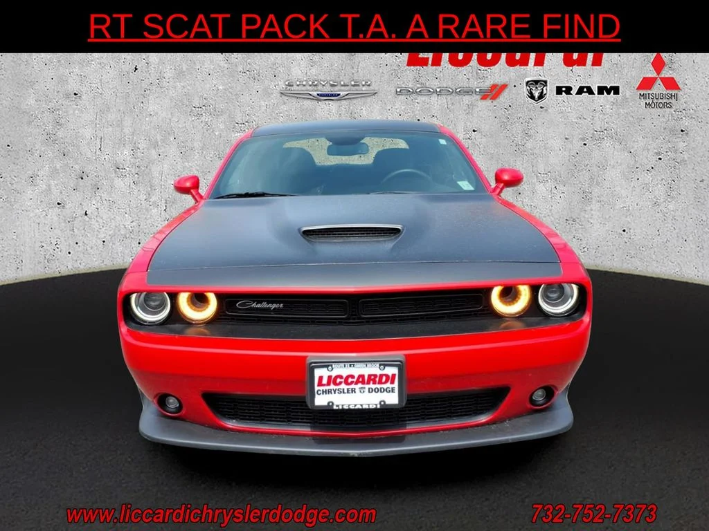 Used 2022 Red Dodge R/T Scat Pack image 2