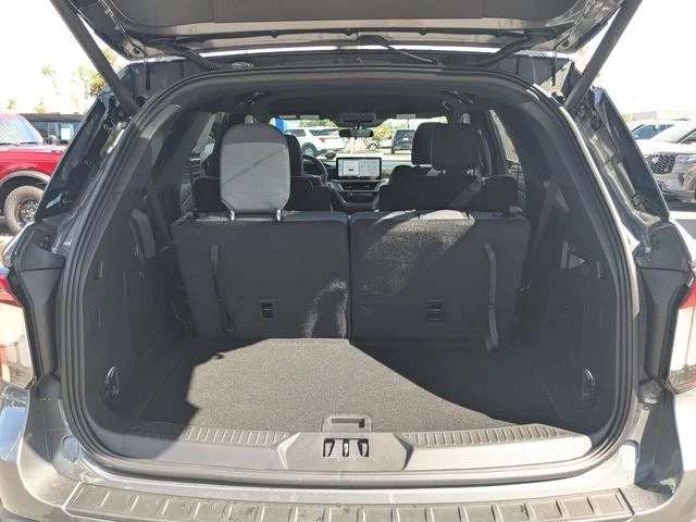 New 2027 Carbonized Gray Metallic Ford Active image 11