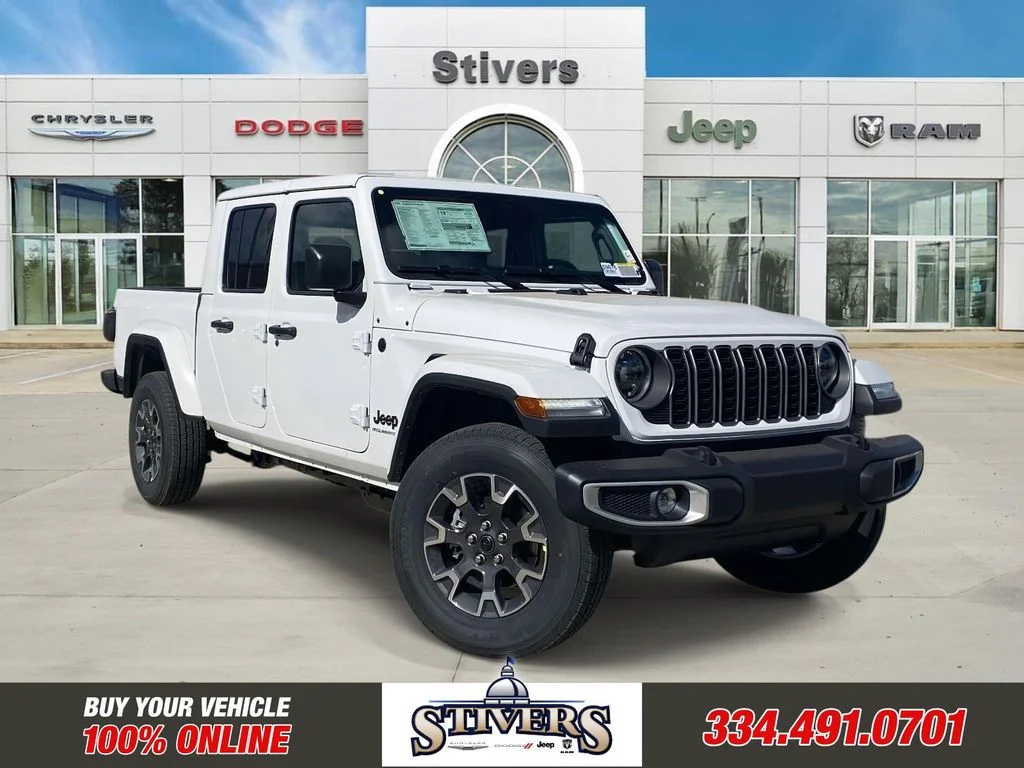 2026 Jeep Gladiator Sahara Auto's photo