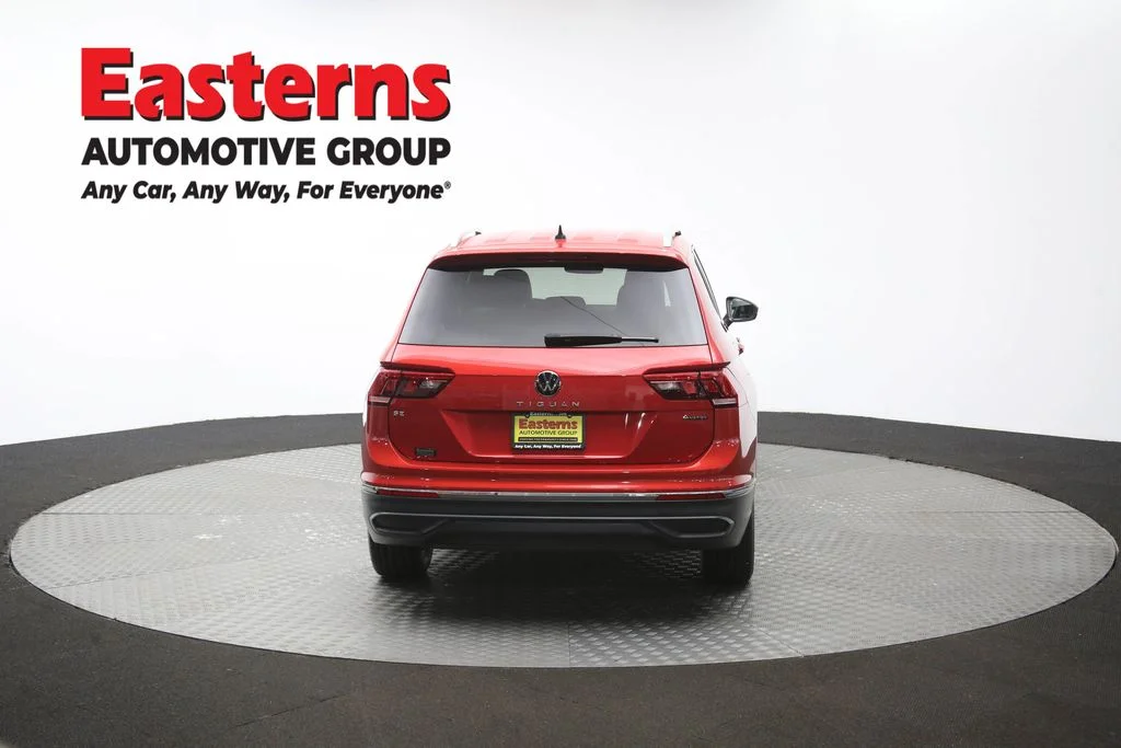 Used 2023 Red Volkswagen 2.0T SE image 34