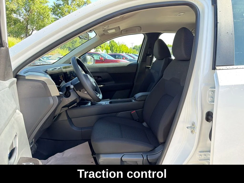 Used 2026 White Nissan S image 11