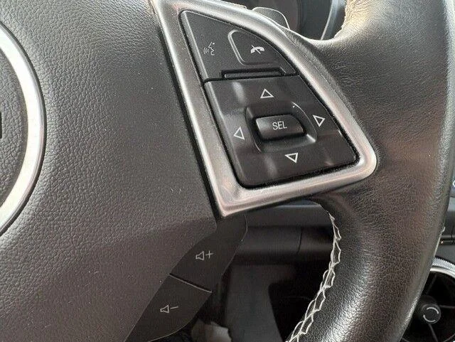 Used 2016 Hyper Blue Metallic Chevrolet 2LT image 19