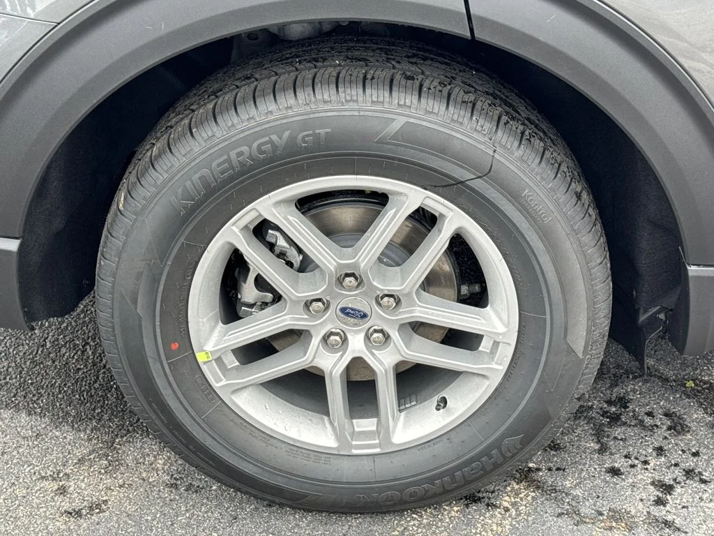 New 2026 Gray Ford Active image 17