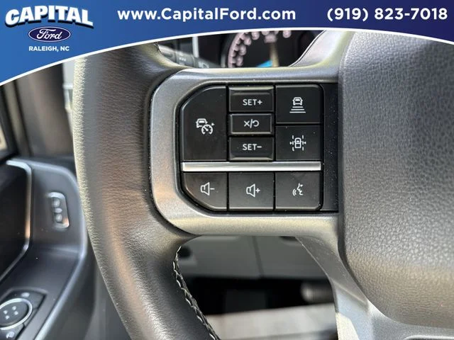 Used 2023 Gray Ford XLT image 24