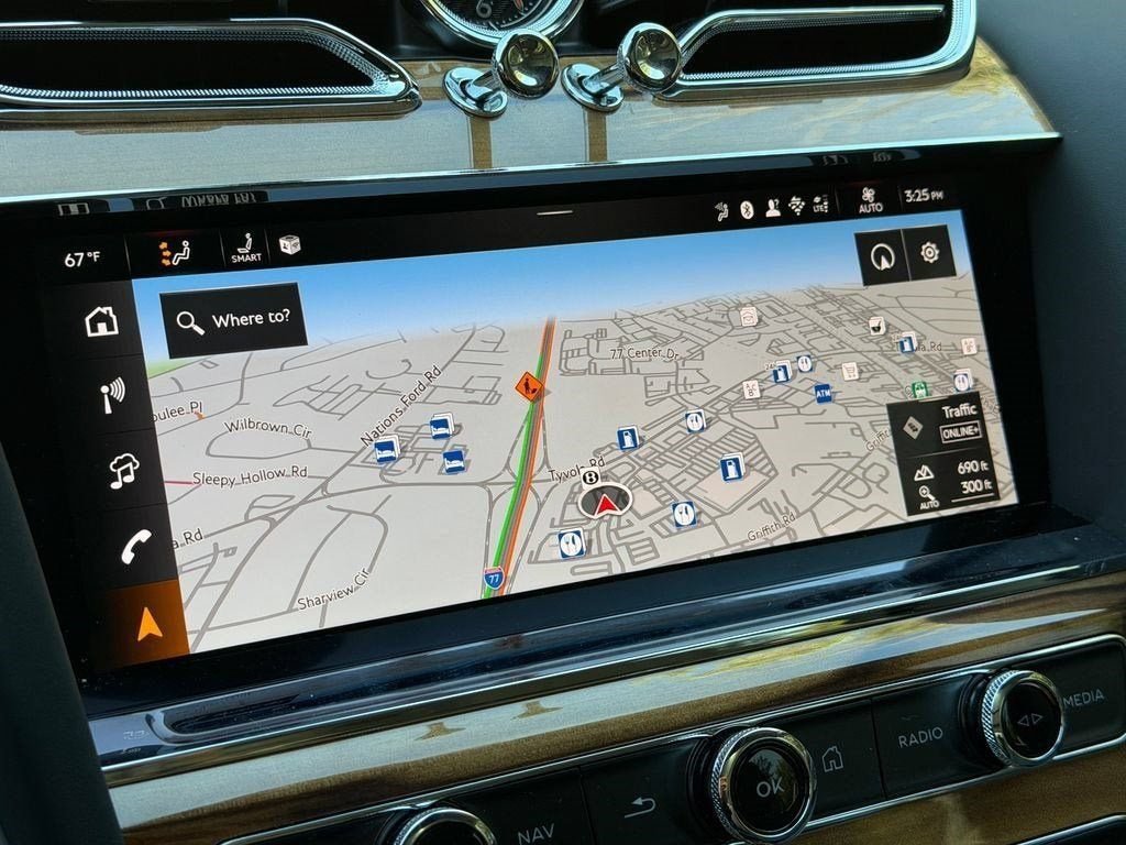 Used 2025 Gravity Gray Bentley Azure image 24