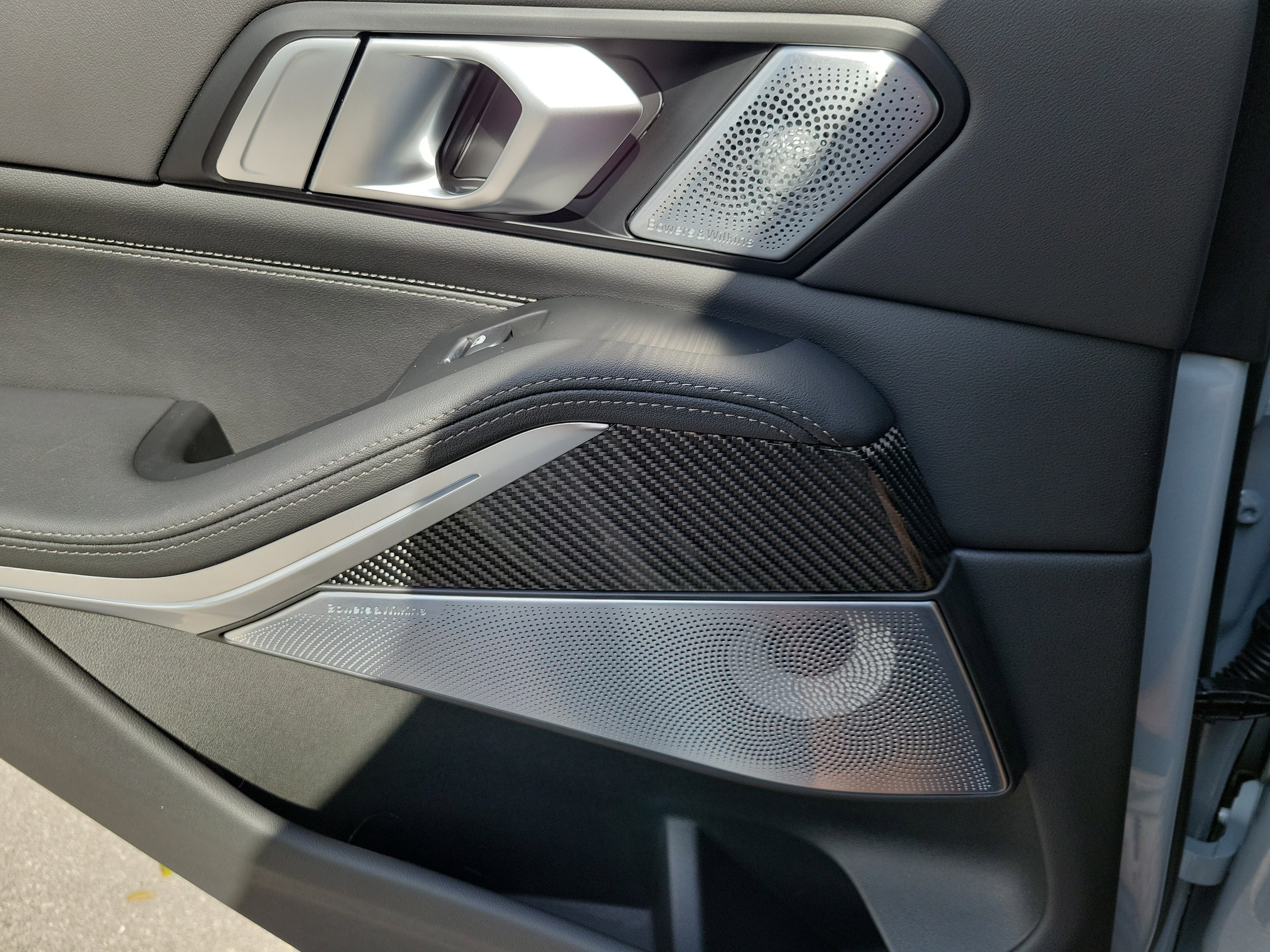 New 2026 Brooklyn Grey Metallic BMW M60i image 13