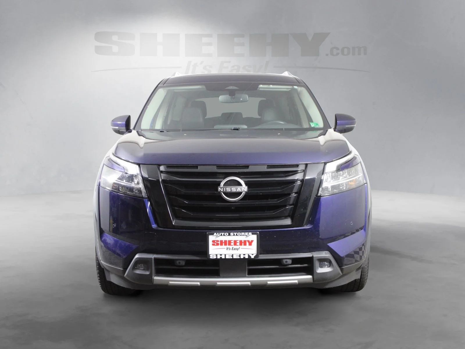 Used 2022 Blue Nissan SL image 3
