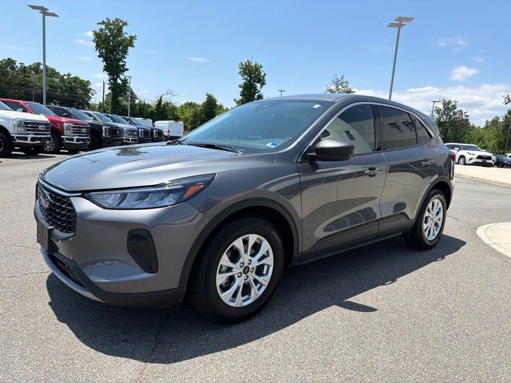 Certified Used 2023 Carbonized Gray Metallic Ford Active image 9