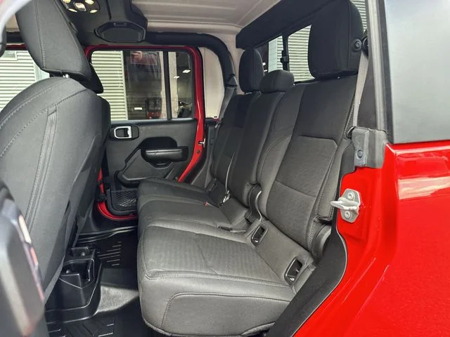 Used 2020 Red Jeep Sport image 25