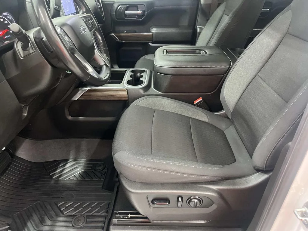 Used 2021 SUMMIT WHITE Chevrolet LT Trail Boss image 11