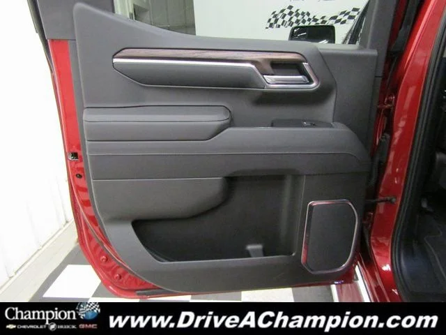 Certified Used 2025 Volcanic Red Tintcoat GMC SLT image 20