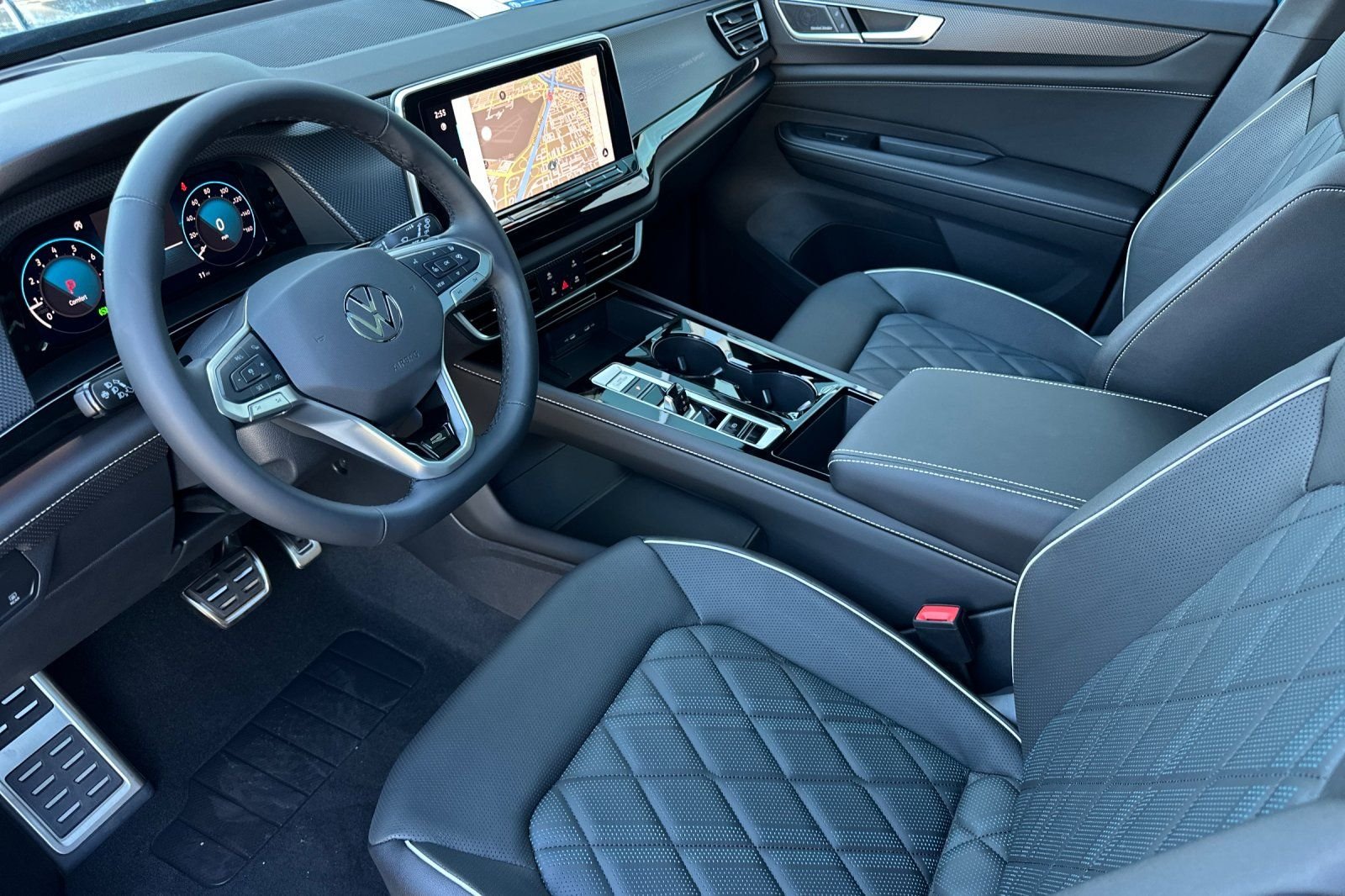 2026 Volkswagen Atlas Cross Sport SEL Premium R-LINE - Photo 10