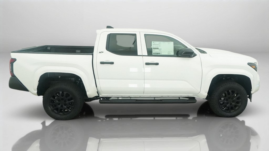 New 2026 Ice Cap Toyota SR image 7