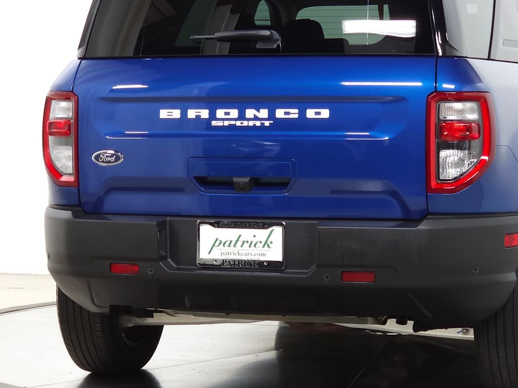 Used 2023 Blue Metallic Ford Outer Banks image 9