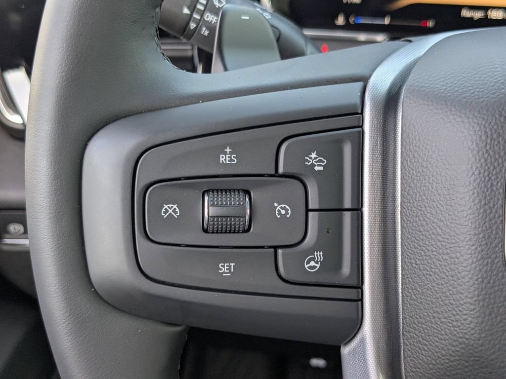 New 2026 Onyx Black GMC Elevation image 25