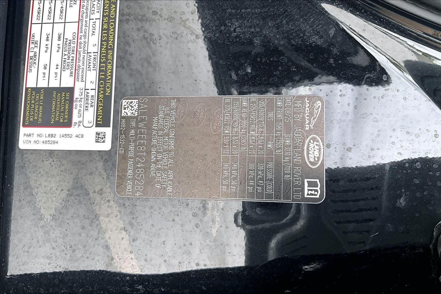 Used 2026 Santorini Black Metallic Land Rover V8 image 60