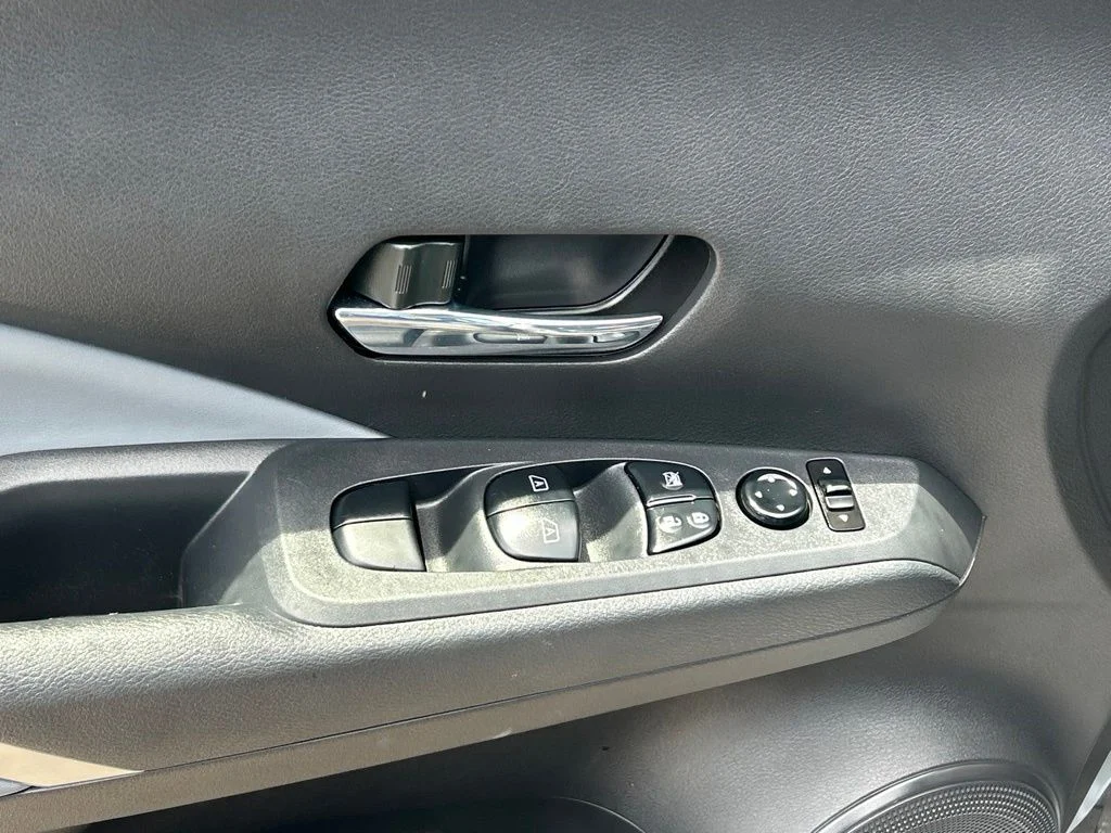 Used 2024 Boulder Gray Metallic Nissan SR image 19
