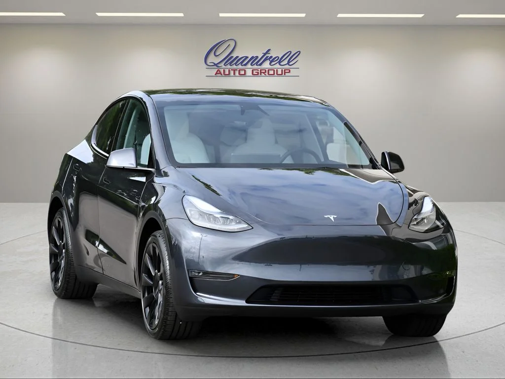 Used 2024 Tesla Model Y Long Range with VIN 7SAYGDEEXRA229665 for sale in Lexington, KY