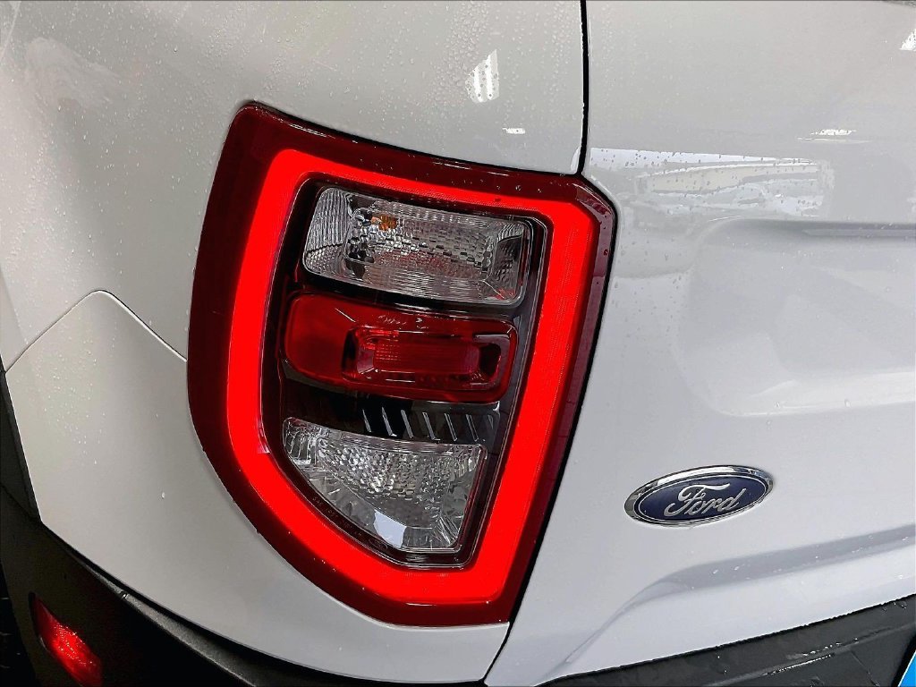 Used 2025 White Ford Big Bend image 32