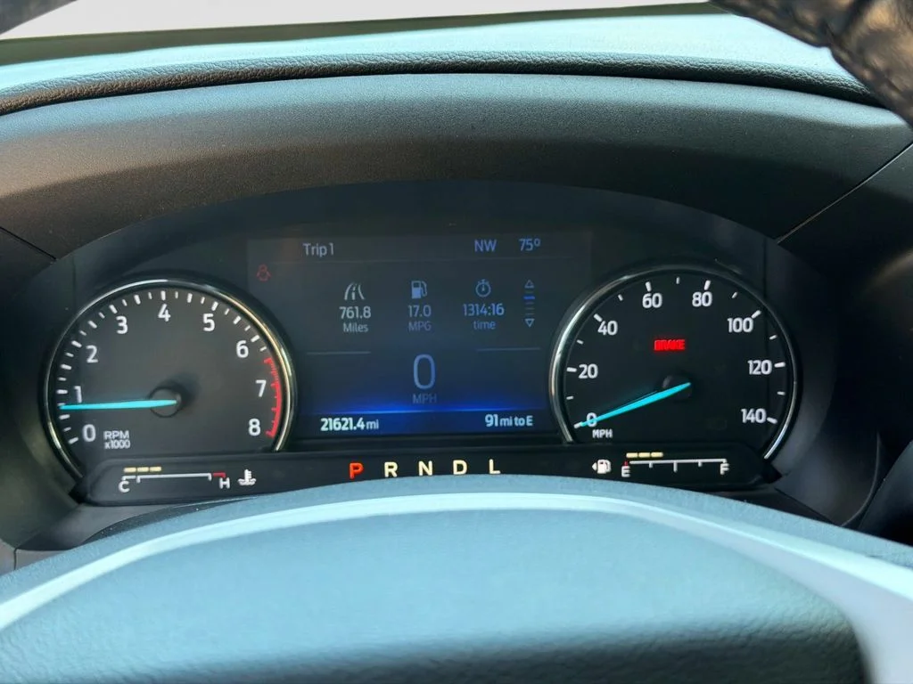 Used 2022 Gray Ford XLT image 30