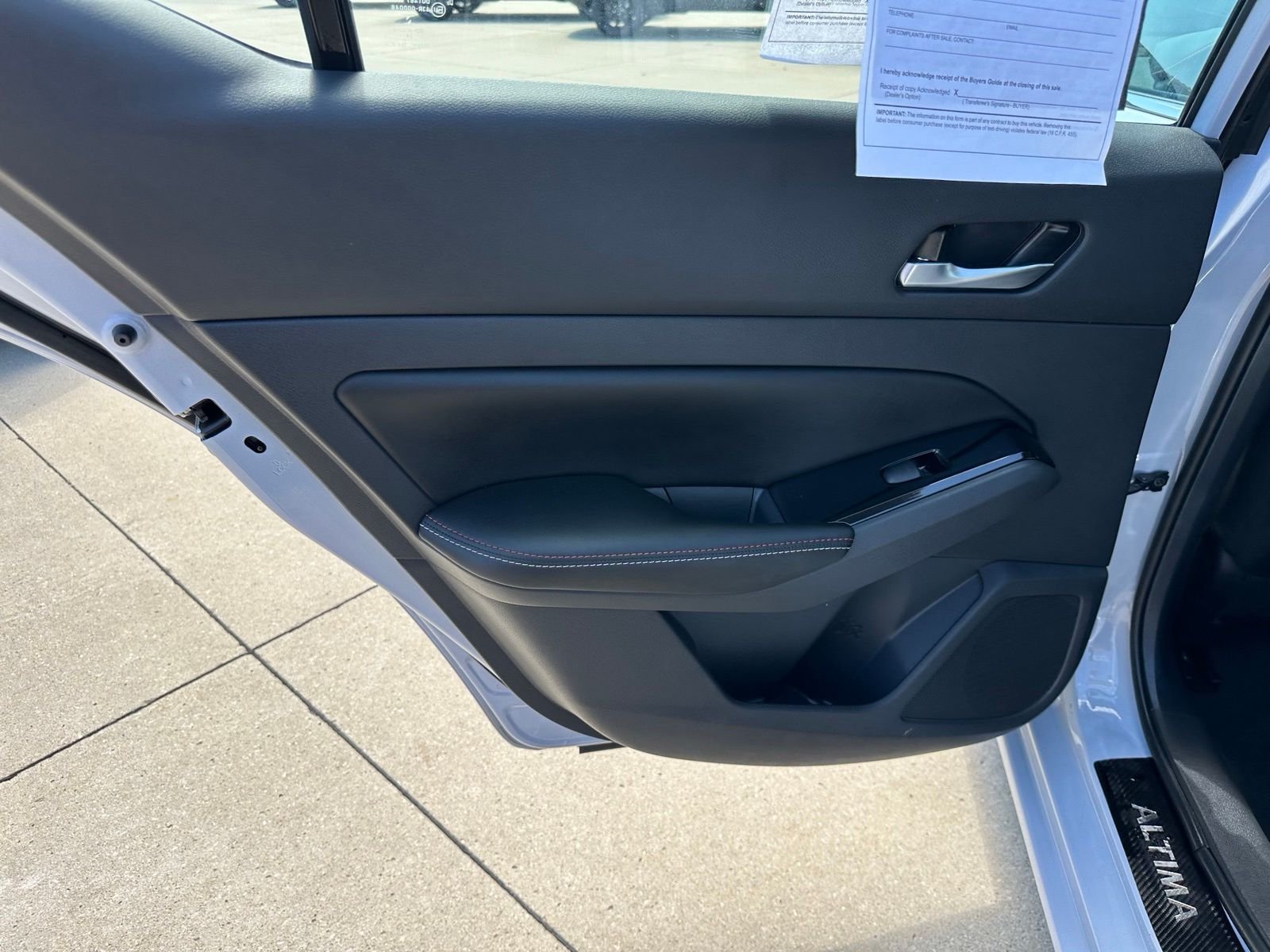 Used 2025 Gray Nissan 2.5 SR image 18
