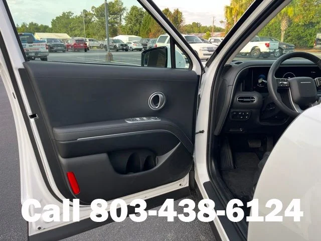 Used 2026 Pearl Hyundai SEL Convenience image 4