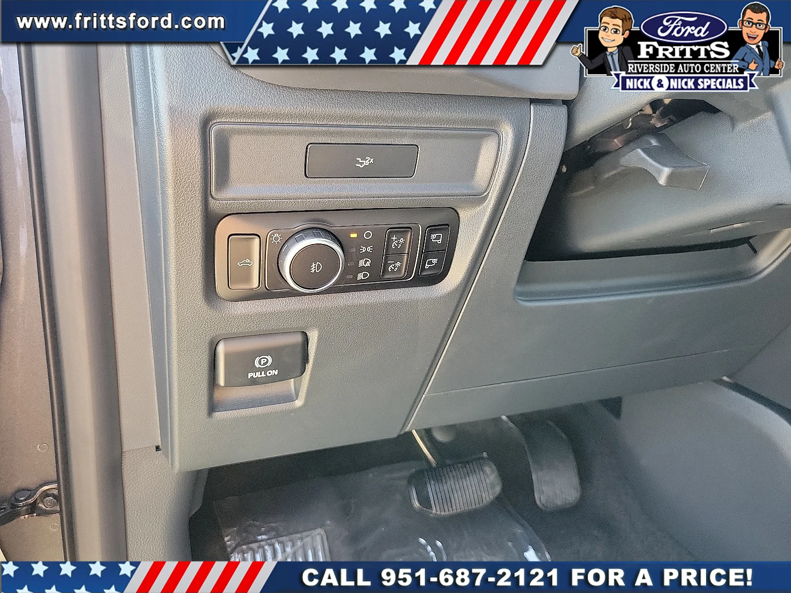 New 2026 Carbonized Gray Metallic Ford XLT image 13